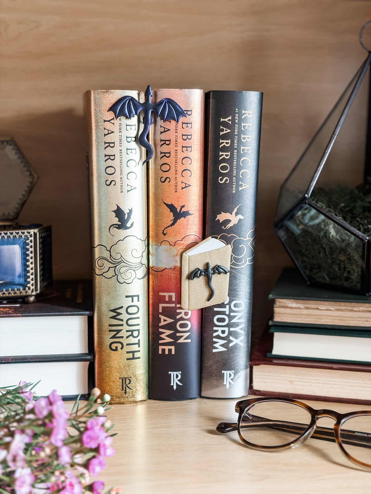 Bookshelf Decorations