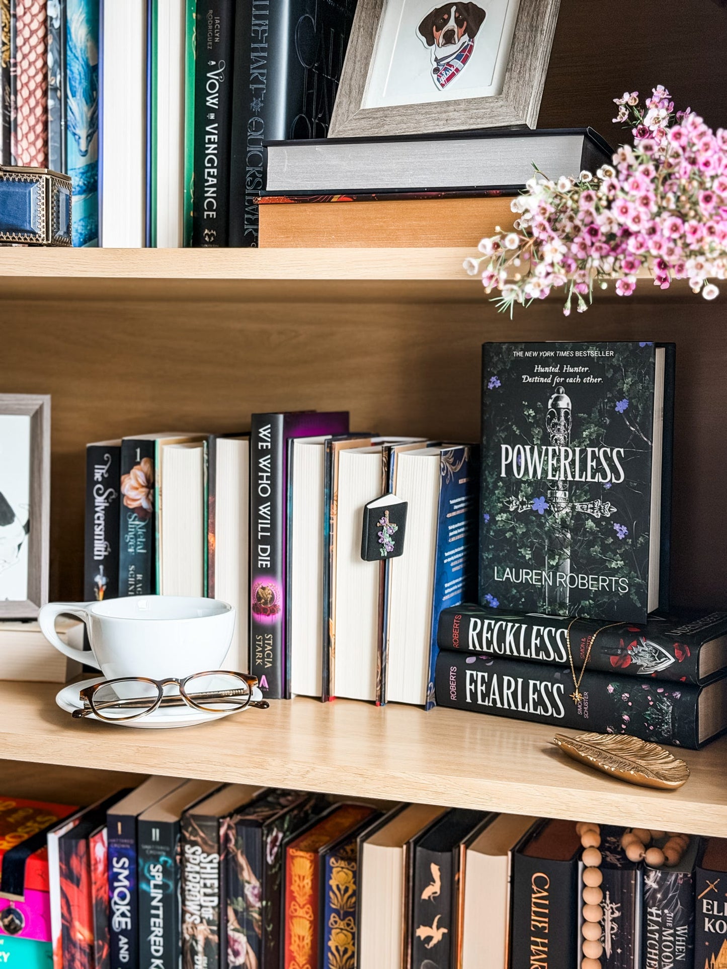 Bookshelf Decorations