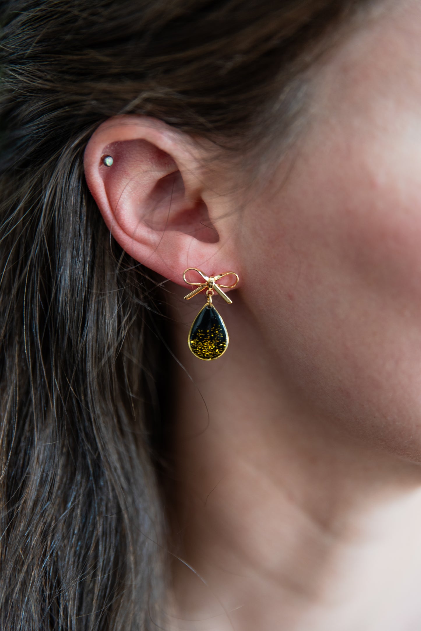 Glitter Teardrop
