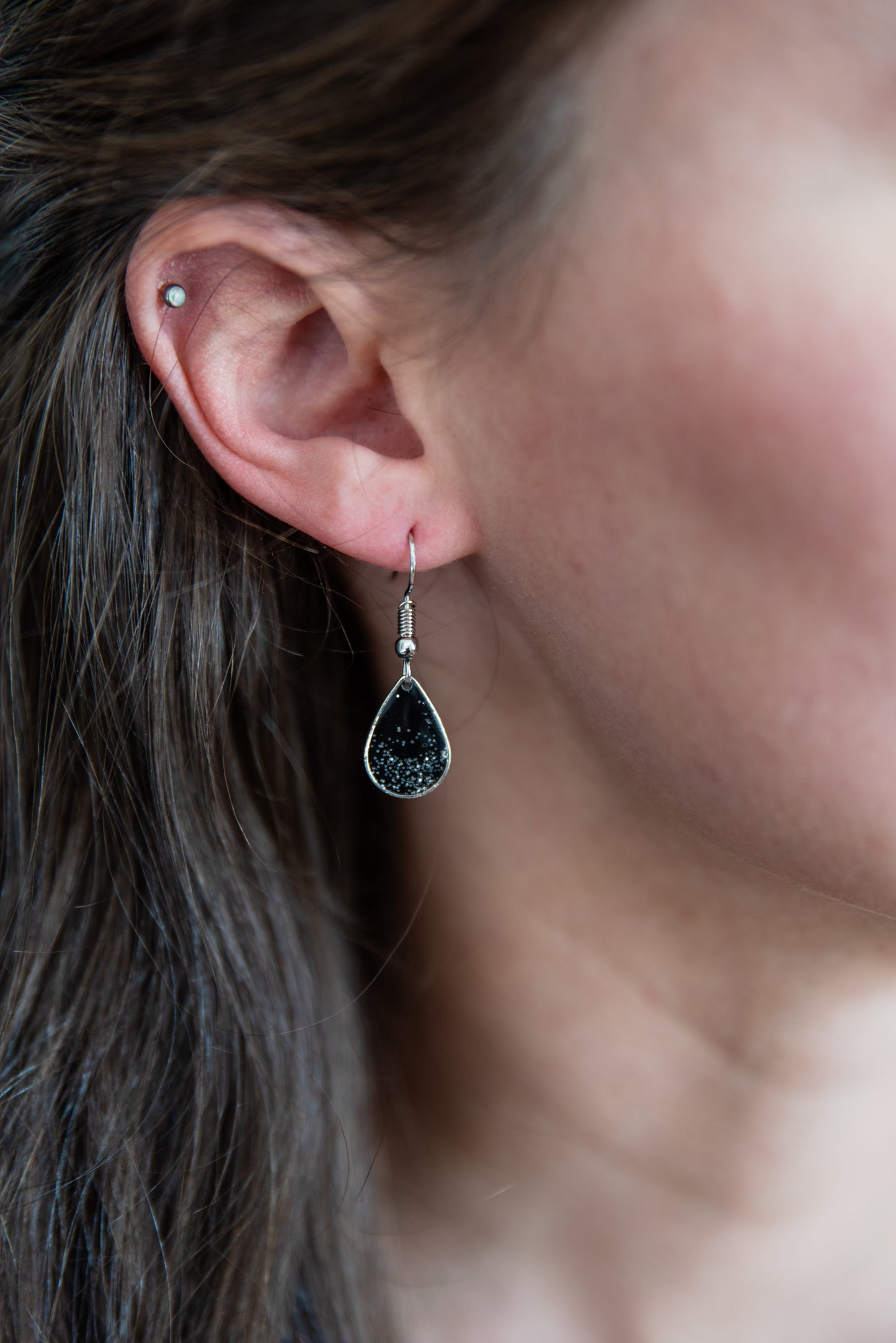 Glitter Teardrop