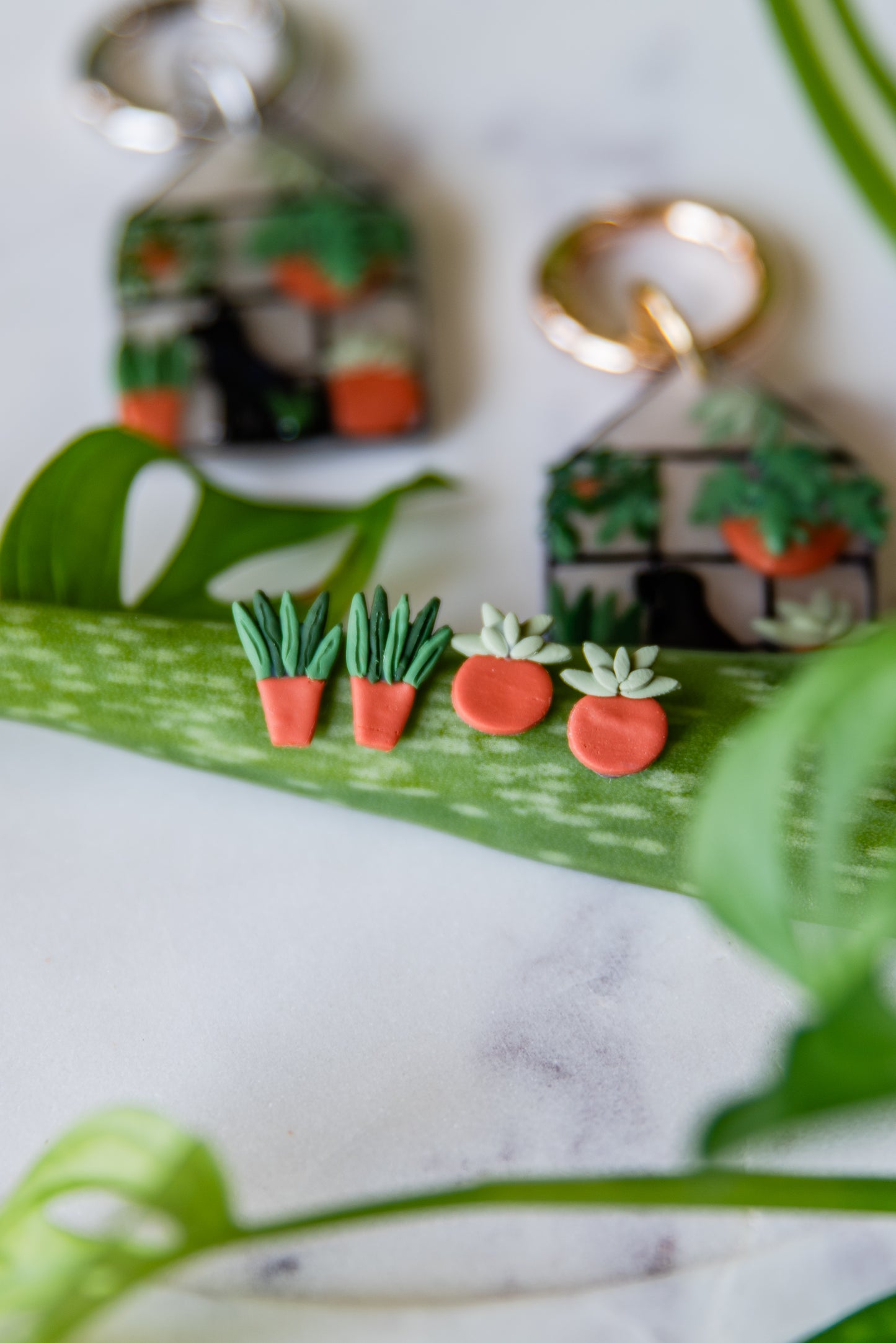 Plant Studs