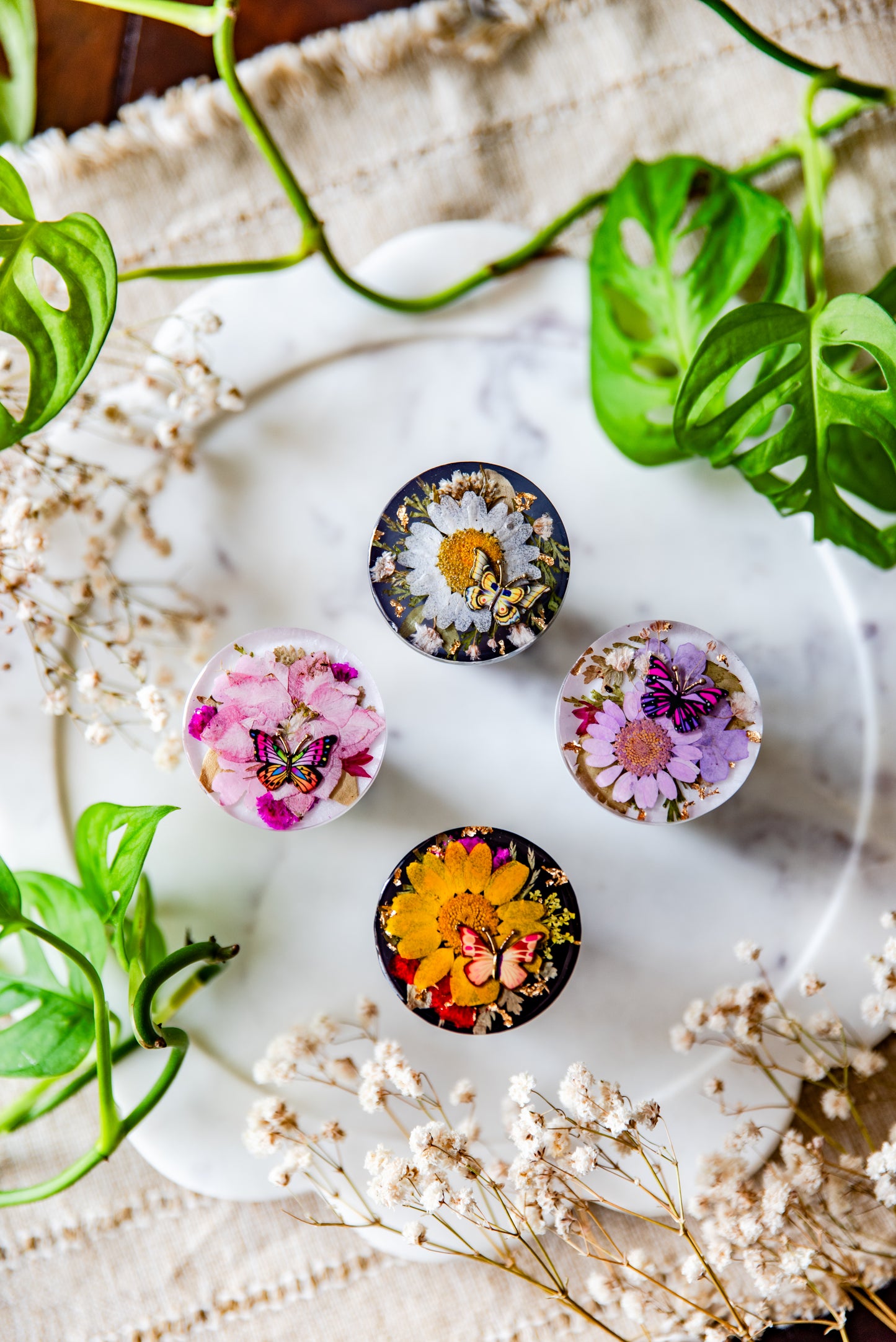 Pre-Made Dried Floral w/Butterfly